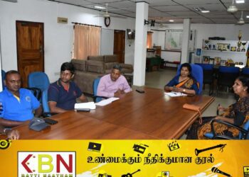 கமத்தொழில் மற்றும் கமநல காப்புறுதி சபை அதிகாரிகள் அரசாங்க அதிபருடன் விசேட கலந்துரையாடல்!