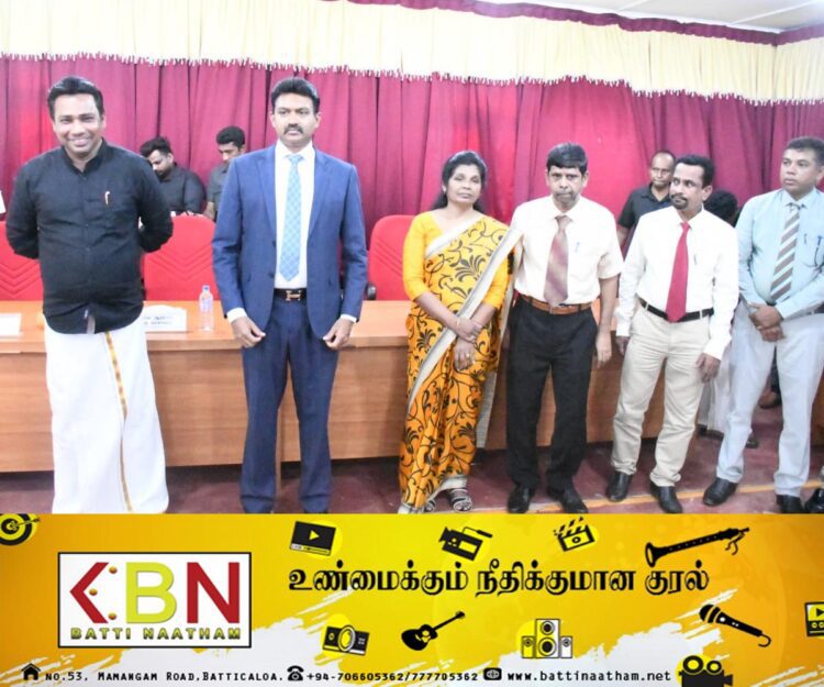 கிரான் பிரதேச செயலாளர் பிரிவில் காணி உரிமங்கள் வழங்கும் நிகழ்வு!