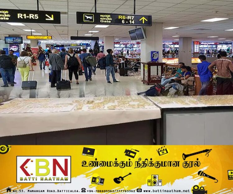 10 கோடி ரூபா பெறுமதியான தங்க நகைகளுடன் கட்டுநாயக்க விமான நிலையத்தில் இருவர் கைது!