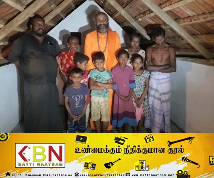 வடகிழக்கு முன்னேற்றக் கழகத்தினால் குடிசை வீடுகளில் வசிக்கும் பயனாளிகளுக்கு கல் வீடுகள் கையளிக்கும் நிகழ்வு!