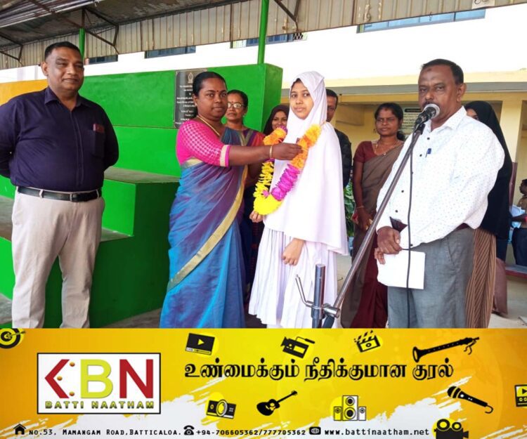 சமூக விஞ்ஞானப் போட்டியில் சாதனை படைத்த மீரா பாலிகா தேசிய பாடசாலை மாணவிகளுக்கு கெளரவிப்பு!
