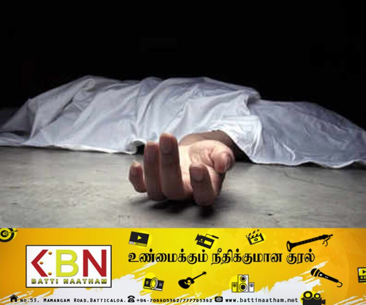 கடையிலிருந்து பெண்ணின் சடலம் மீட்பு; உரகஸ்மன்ஹந்தியவில் சம்பவம்!