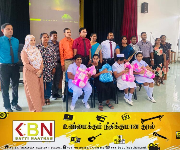 மட்டு போதனா வைத்தியசாலையில் ஒரே பிரசவத்தில் நான்கு குழந்தைகளை ஈன்றெடுத்த தாய்!