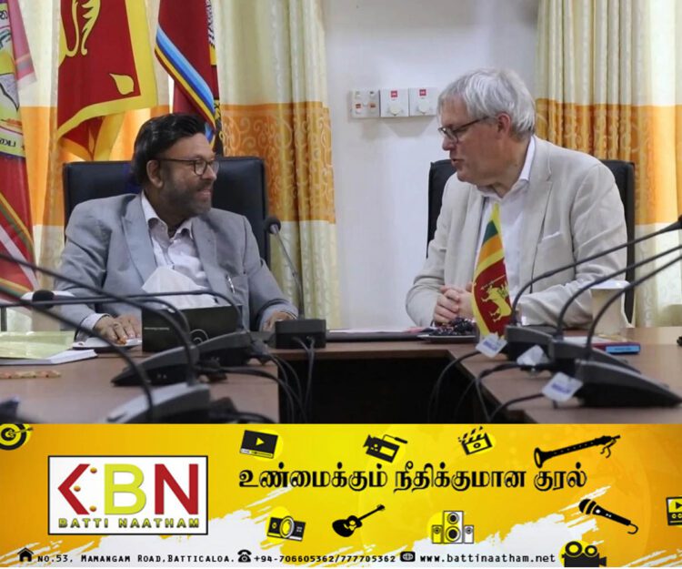 ஏறாவூருக்கு பிரித்தானிய உயர்ஸ்தானிகர் விஜயம்; நாடாளுமன்ற உறுப்பினர் அலிஸாஹிர் மௌலானா கோரிக்கைகள் முன்வைப்பு!