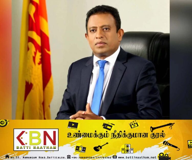 எந்நேரமும் மது போதையில் இருப்பவரே இந்த நாட்டின் இராணுவத் தளபதி; குற்றம் சுமத்தும் மொட்டு!