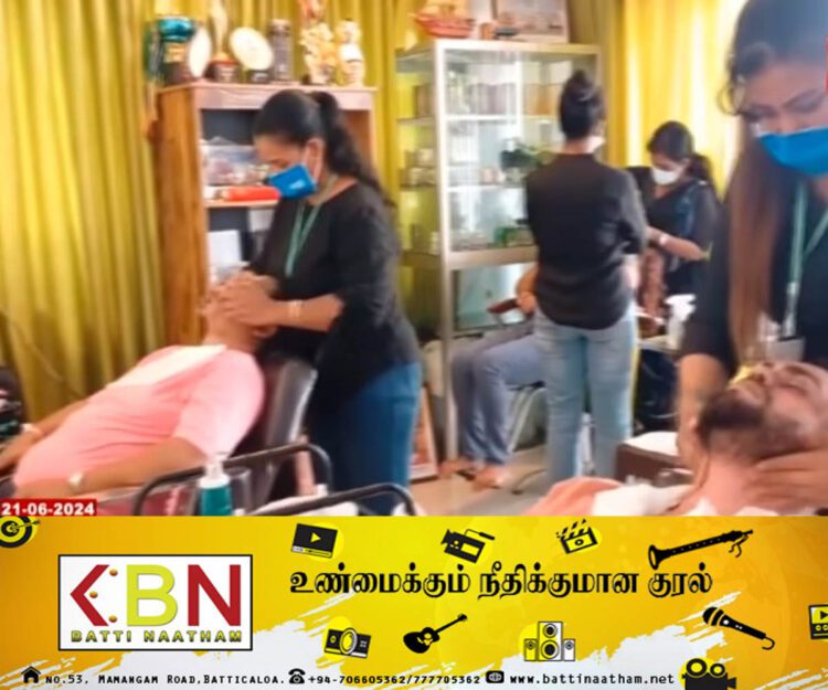 பாணந்துறையில் இலவச முக அலங்கரிப்பு தன்சல்!