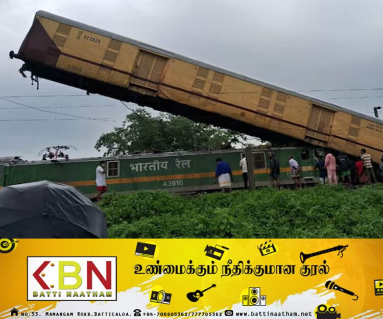 ரயில்கள் ஒன்றுடன் ஒன்று மோதி விபத்து; 5 பேர் உயிரிழப்பு!