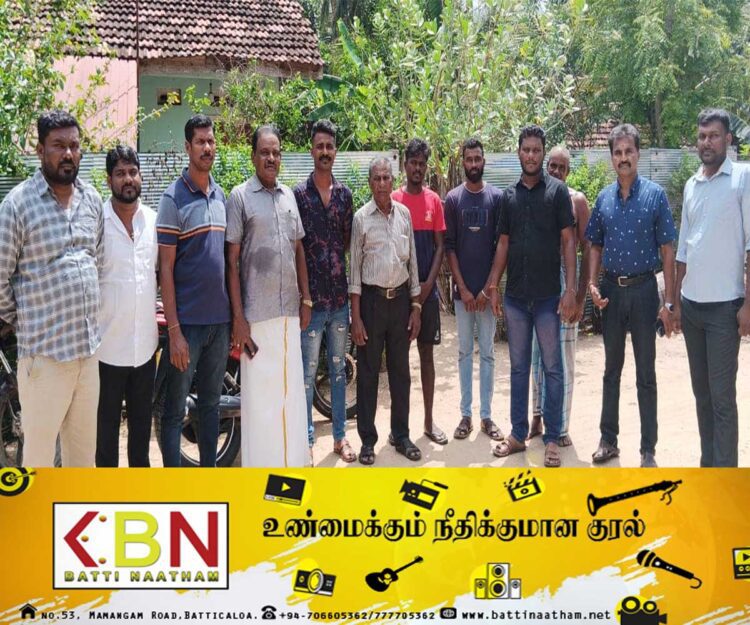 கிராமிய விளையாட்டில் உயிரிழந்தவரின் குடும்பத்தாருக்கு மட்டு வாலிபர் முன்னனியினரால் வாழ்வாதார நிதி உதவி வழங்கிவைப்பு!