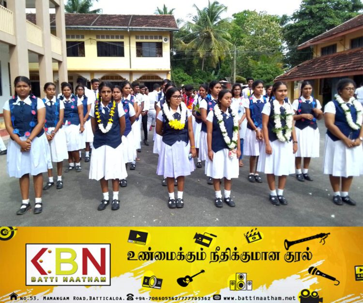 பல்கலைக்கழகத்திற்கு தெரிவான வாழைச்சேனை இந்துக் கல்லூரி மாணவர்களை கௌரவிக்கும் நிகழ்வு!