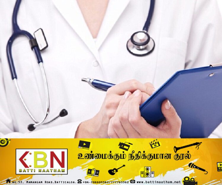 வைத்தியர் என அடையாளப்படுத்தி சிறுவர்களுக்கு சிகிச்சை அளித்த மருத்துவ மாணவி கைது!