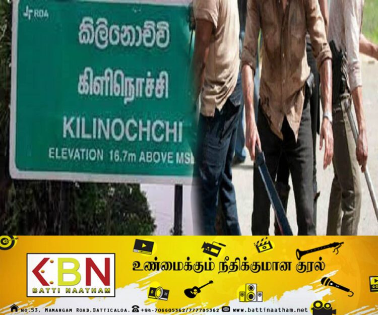 யாழில் உள்ள காதலியை பார்க்க வந்த இளைஞன் வாள்வெட்டுக்கு இலக்காகி வைத்தியசாலையில் அனுமதி!