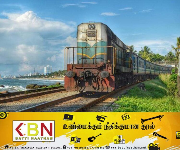 பெட்டிகள் தடம் புரண்டுள்ளதால் கரையோர ரயில் சேவையில் பாதிப்பு！