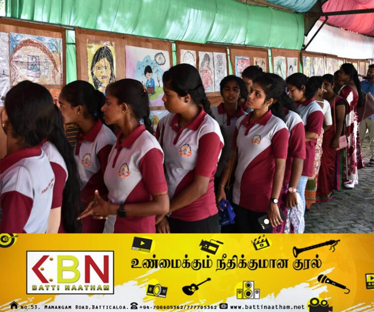 மட்டக்களப்பில் இடம் பெற்ற “நீதிக்கான பயணம்” ஓவியக் கண்காட்சி!