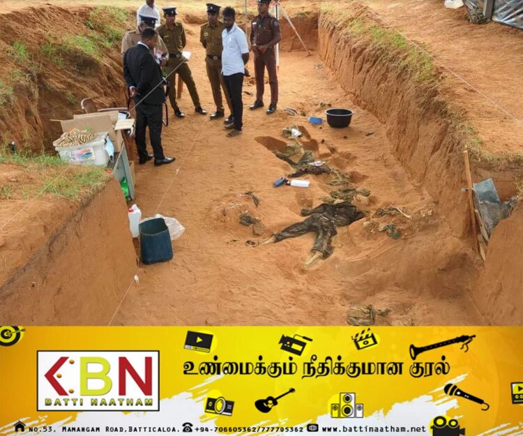 கொக்குத்தொடுவாய் மனித புதைகுழி முன்பாக போராட்டம்!