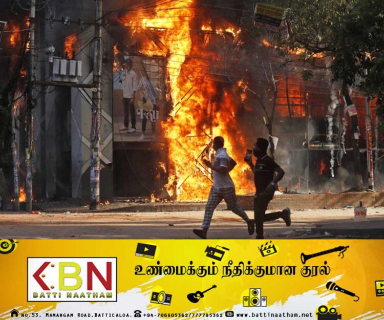 பங்களாதேஷில் 518 சிறை கைதிகள் ஆயுதங்களுடன் தப்பியோட்டம்!