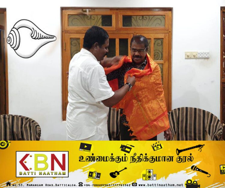 சங்கு சின்னத்துக்கு ஆதரவளிக்க சிறீதரன் தீர்மானம்!