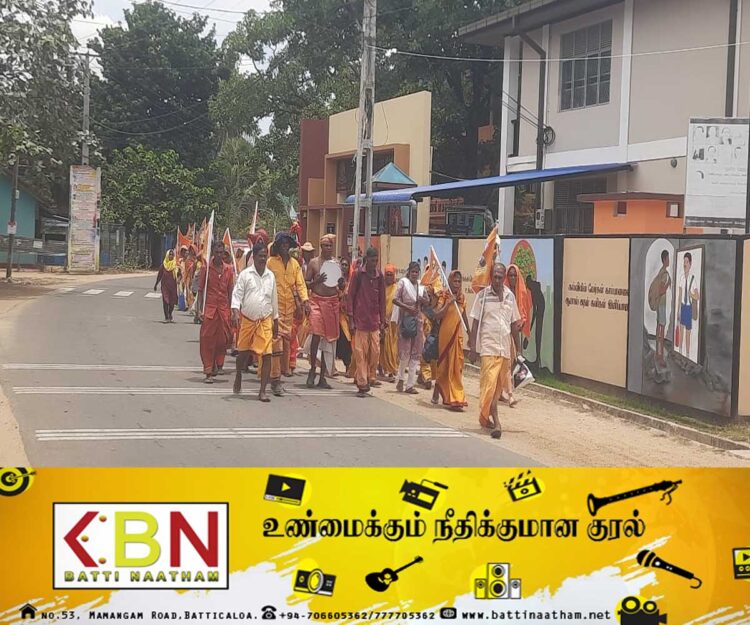 மட்டக்களப்பு மாவட்ட இந்து இளைஞர் பேரவை நடாத்தும் மண்டூர் – வெருகலம்பதி முருகன் ஆலய பாத யாத்திரை!