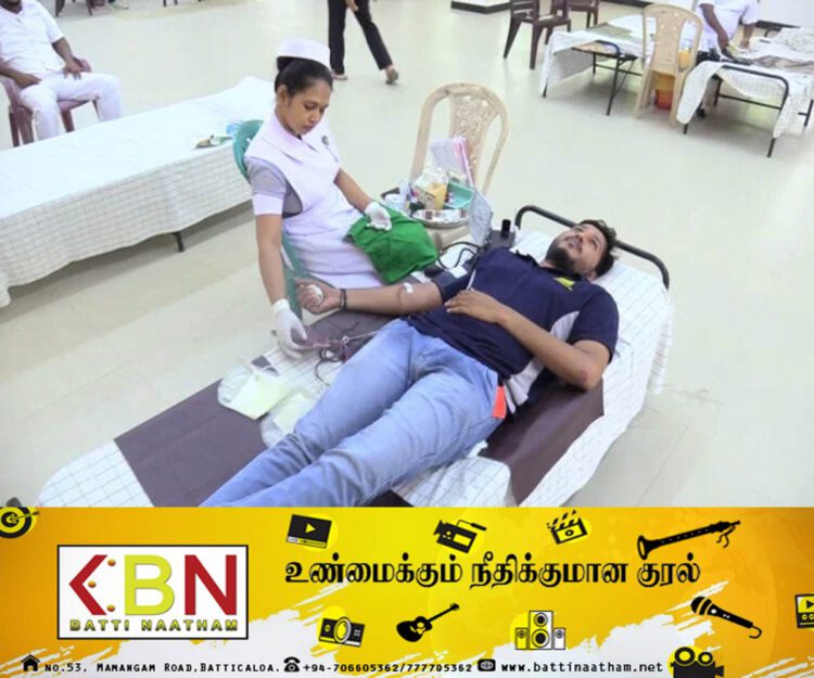 “உதிரம் கொடுப்போம் உயிர் காப்போம்”; மட்டு மெதடிஸ்த மத்திய கல்லூரி மாணவர்களின் ஏற்பாட்டில் இரத்த தான முகாம்！