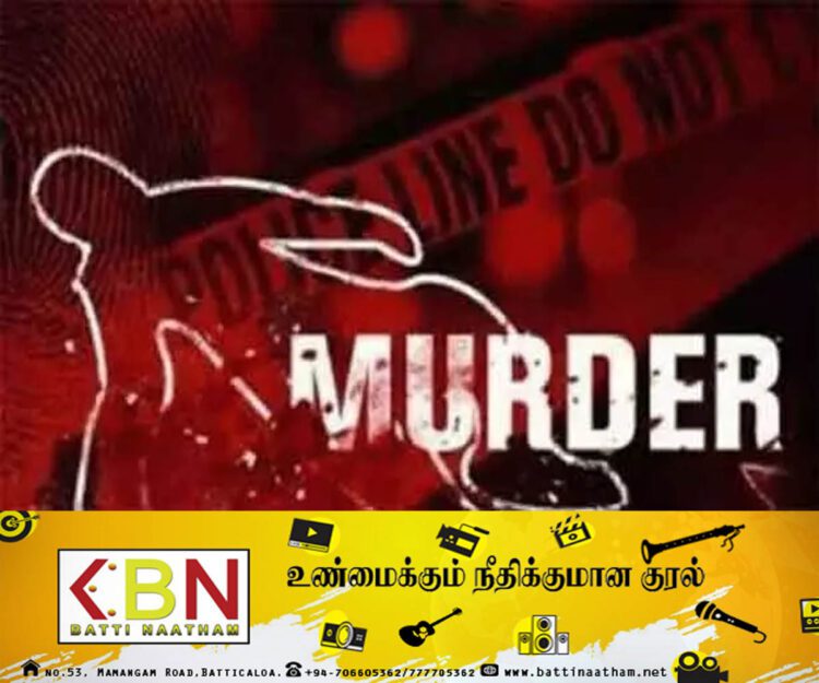 மகனை கூரிய ஆயுதத்தால் தாக்கி கொலை செய்த தந்தை; மனைவி வைத்தியசாலையில் அனுமதி!