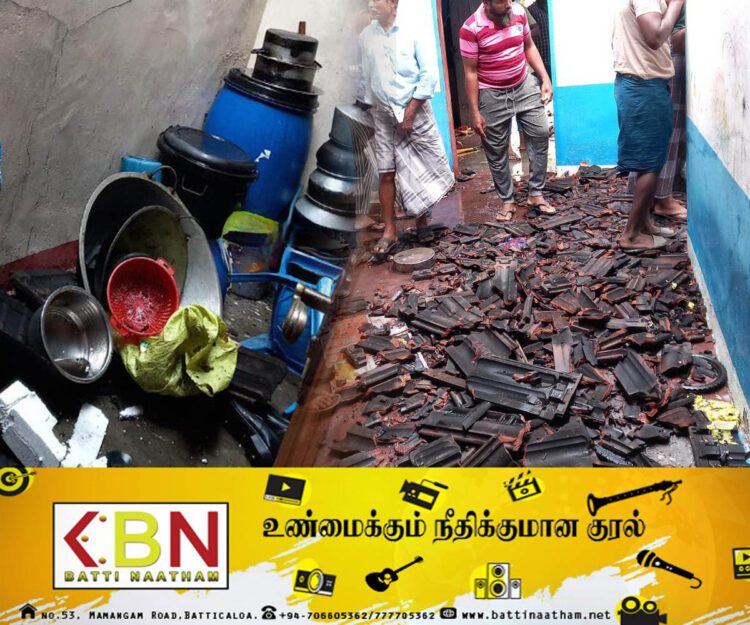 தம்பலகாமம் பகுதியில் தீப்பற்றி எரிந்த வீடு!