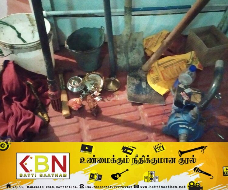 பாண்டிருப்பு பகுதியில் புதையல் தோண்டிய குற்றச்சாட்டில் ஐவர் கைது!