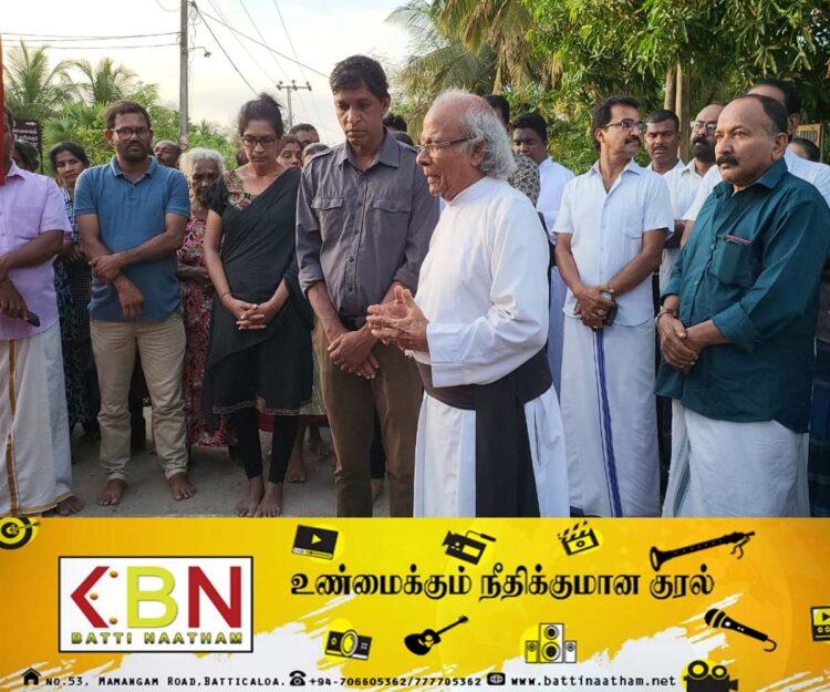 சத்துருக்கொண்டான் நினைவு தூபியில் படுகொலை செய்யப்பட்ட மக்களின் 34 வது ஆண்டு நினைவு அஞ்சலி!