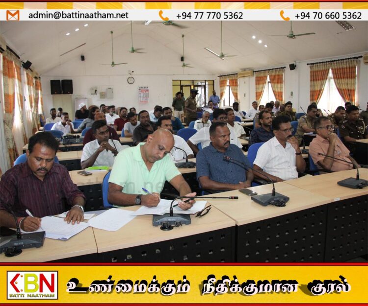 மட்டக்களப்பில் பாராளுமன்ற தேர்தலில் போட்டியிடும் வேட்பாளர்களுக்கு தெளிவூட்டல் செயலமர்வு