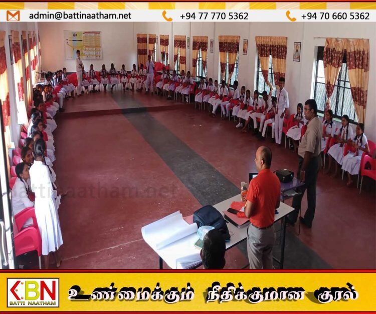 நாவற்காடு நாமகள் வித்தியாலயத்தின் மாணவர்களுக்கான தலைமைத்துவ பயிற்சி பாசறை