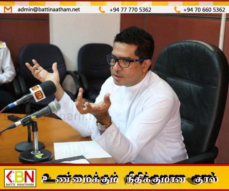 விடுதலைப்புலிகளின் உடைகள் இருந்ததாக கூறி முன்னாள் எம்.பி யின் வீட்டில் சோதனை