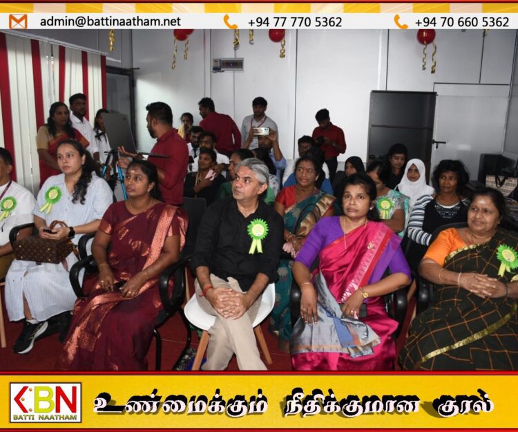 மட்டக்களப்பில் இளைஞர் யுவதிகளின் வாழ்வாதாரத்தை மேம்படுத்த சுயதொழி அபிவிருத்தி நிலையம் திறந்து வைப்பு