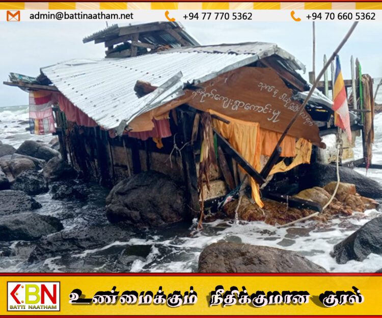 திருகோணமலையில் பௌத்த கொடியுடன் கரை ஒதுங்கிய மிதவைப் படகு