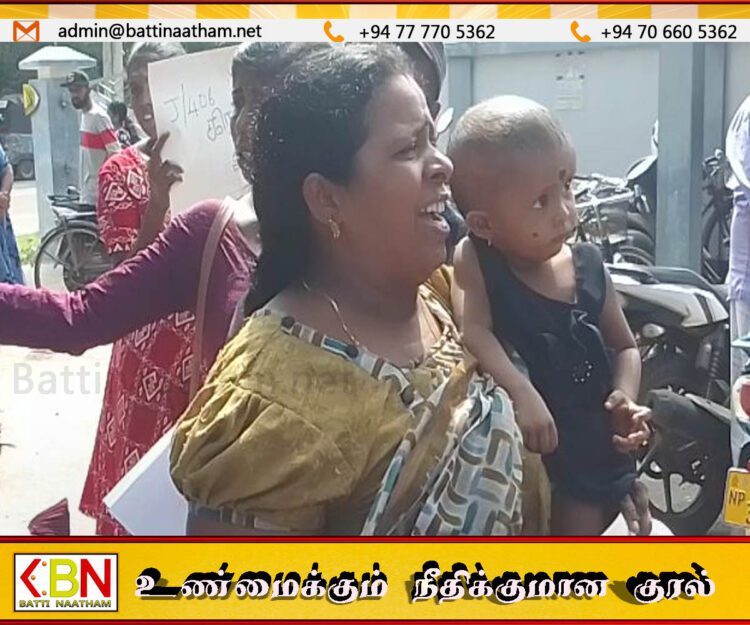 பாதிக்கப்பட்ட மக்களுக்கு உணவு வழங்க மறுத்த கிராம சேவகர்