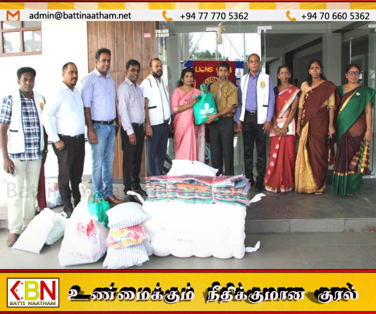 வெள்ளத்தால் பாதிக்கப்பட்ட மக்களுக்கு மட்டக்களப்பு லயன்ஸ் கழகத்தினால் நிவாரண உதவி