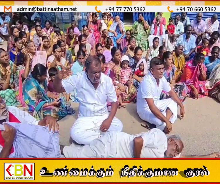 இலங்கை கடற்படையினரின் கைது நடவடிக்கைகளை கண்டித்து இராமேஸ்வரத்தில் நூற்றுக்கணக்கானோர் போராட்டம்