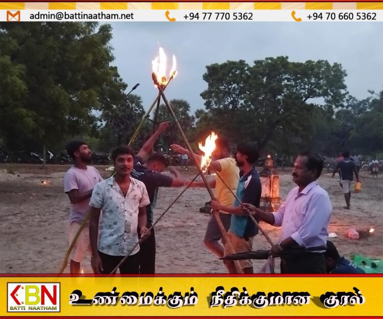 கலைவாணி கலைமன்றத்தினால் இறந்தவர்களின் சமாதியில் விளக்கேற்றும் நிகழ்வு முன்னெடுப்பு