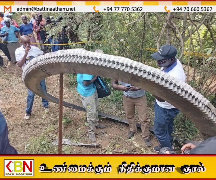 கென்யா கிராமம் ஒன்றில் விழுந்த விண்வெளி குப்பை
