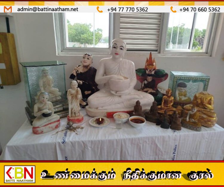 யாழில் கரையொதுங்கிய வீட்டிற்குள்ளிருந்த புத்தர் சிலைகளை மீட்டு கொண்டு சென்ற பொலிஸார்