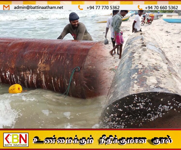 வாகரை கடற்கரையில் கரையொதுங்கியுள்ள பொருள்