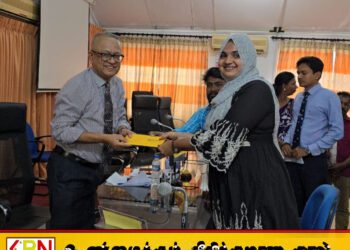 கிழக்கில் 3500 ஆசிரியர் வெற்றிடங்களுக்கு வேலை இல்லா பட்டதாரிகளை நிரப்ப நடவடிக்கை; ஆளுநர் தெரிவிப்பு