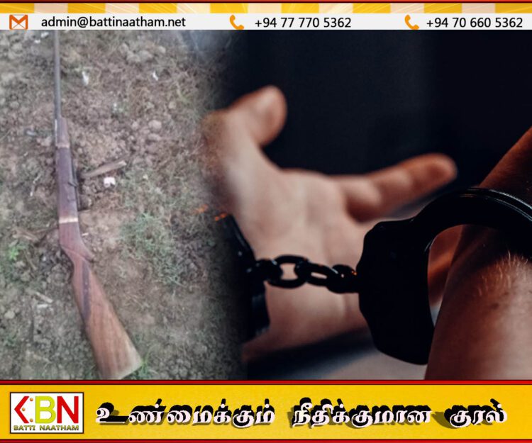 கரடியனாறு பொலிஸ் பிரிவில் உள்நாட்டு துப்பாக்கிகளுடன் இருவர் கைது