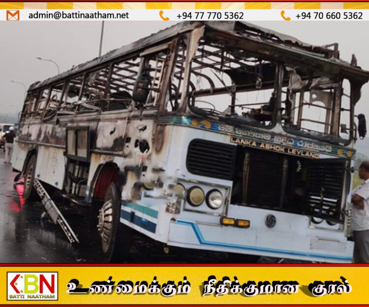 அதிவேக நெடுஞ்சாலையில் திடீரென தீப்பிடித்து எரிந்த பேருந்து