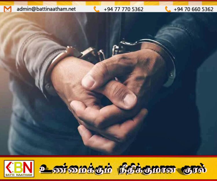 கொழும்பில் ஐந்து துப்பாக்கிகளுடன் வங்கி ஊழியர் கைது