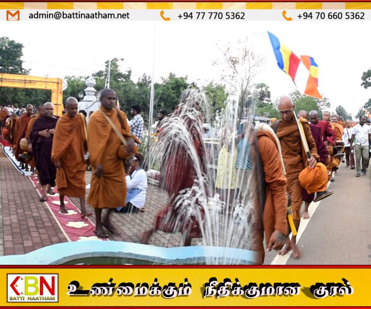 உலக சுதந்திரம் வேண்டி இலங்கை உட்பட ஐந்து நாடுகளின் பெளத்த தேரர்கள் முன்னெடுத்துள்ள பாதயாத்திரை