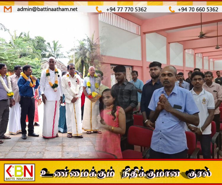 பல்கலைகழக மாணவர்களுக்கு புலமைப்பரிசில் வழங்கும் நிகழ்வு!