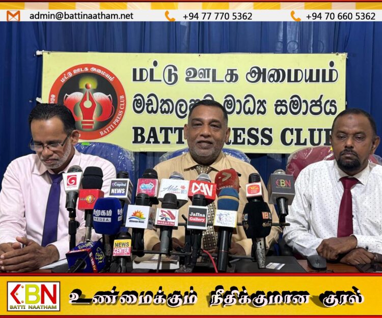 காத்தான்குடி மீராபாலிகா தேசிய பாடசாலை அதிபர் பாலியல் இலஞ்சம் கோரவில்லை; பாடசாலை நிர்வாகத்தினர் விளக்கம்