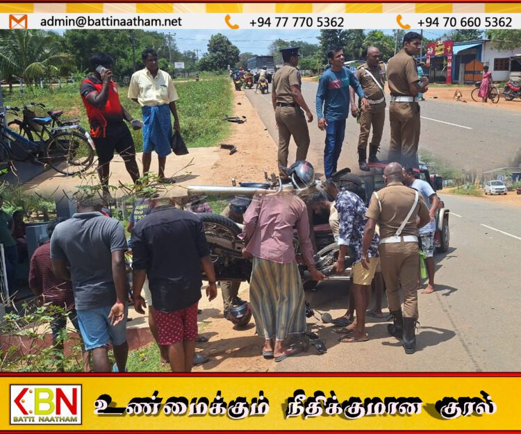 முல்லைத்தீவு- புதுக்குடியிருப்பில் மோட்டார் சைக்கிள் மகேந்திரா கப்ரக வாகனத்துடன் மோதி விபத்து