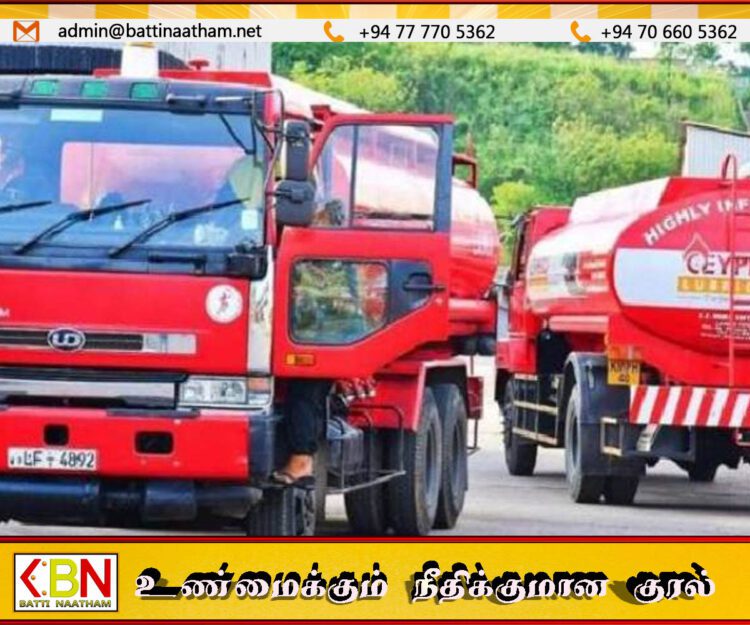 வங்கி அட்டைகளுக்கு எரிபொருள் கிடையாது; பெற்றோலிய விநியோகஸ்தர் சங்கம் எச்சரிக்கை