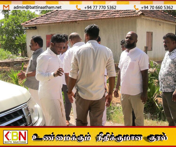 மட்டு வவுணதீவில் தமிழரசுக் கட்சியின் இரத்ததான முகாமில் அரச அதிகாரிகளால் வெளியேற்றப்பட்ட எம்.பிக்கள்