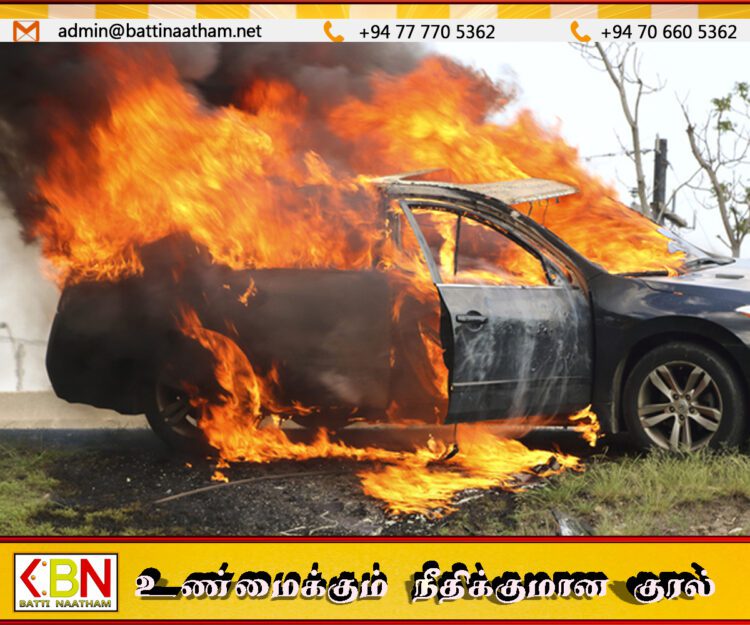 வீதியில் பயணித்த வேளை திடீரென தீப்பற்றிய கார்- கதிர்காமத்தில் சம்பவம்!