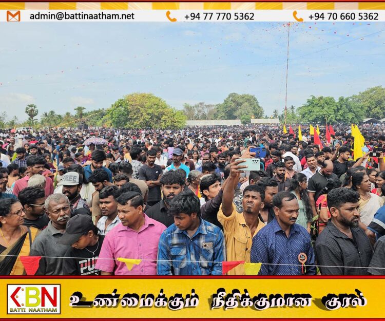 பல்லாயிரக்கணக்கான மக்களின் உணர்வெழுச்சியுடன் கண்ணீரில் நனைந்த முள்ளிவாய்க்கால் முற்றம்